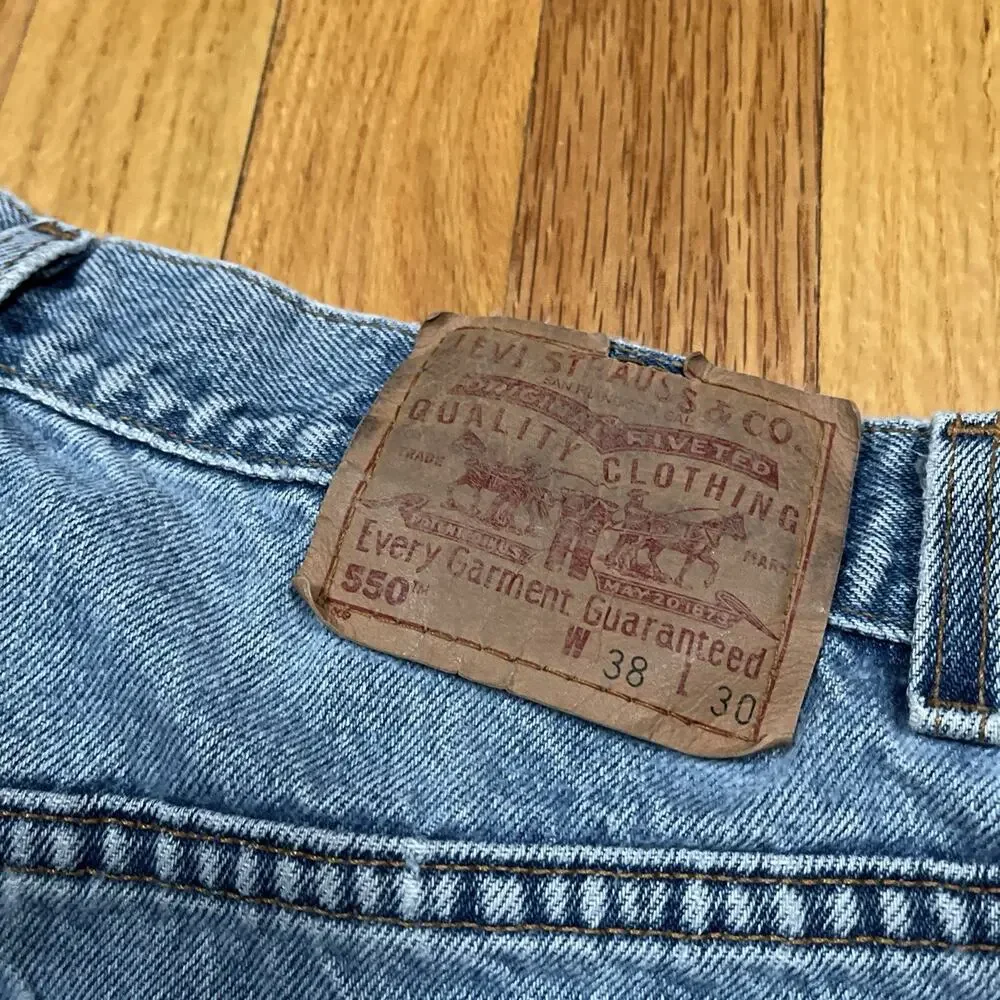 Vintage Levis 550 Jeans 34x30 (38Tag) Blue Relaxed Made in USA‎ 90s Y2K Denim